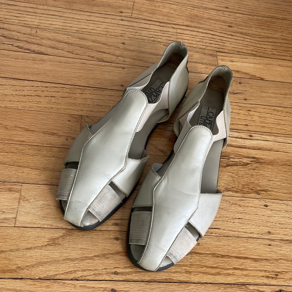 Capezio Lites Black Comfort Sandals 10M with free beige pair - Picture 7 of 7